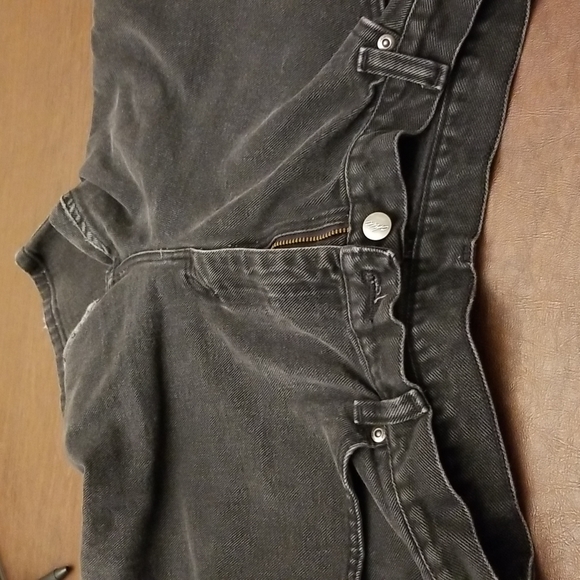 Jeans - Picture 6 of 7